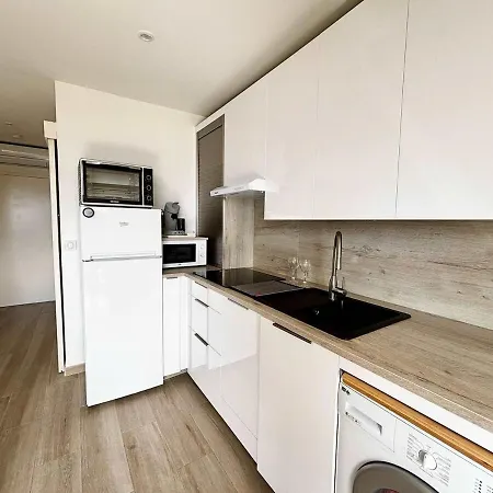 Apartment Casamea - Vue Mer, 2 Min Plage, Clim *