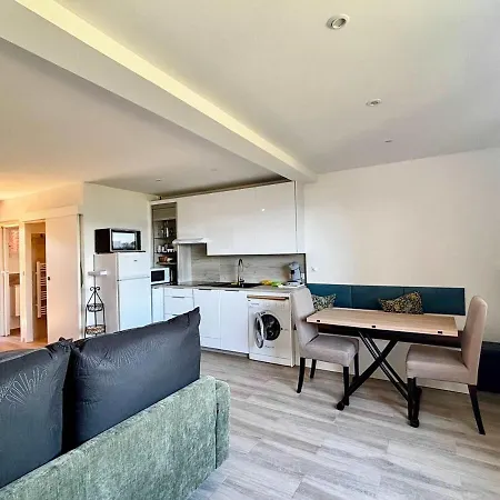 Casamea - Vue Mer, 2 Min Plage, Clim Ajaccio (Corsica)